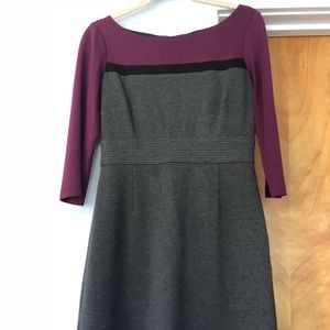 Sz 6 White House Black Market dress